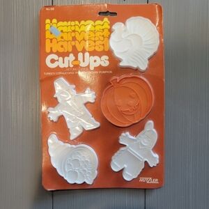 Hutzler Vintage 1986 Harvest Cut-Ups Thanksgiving Sugar Cookie Cutters Set of 5